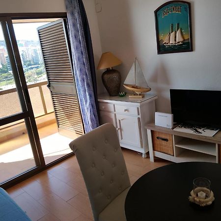Apartamento En 卡拉德费斯特拉特 外观 照片